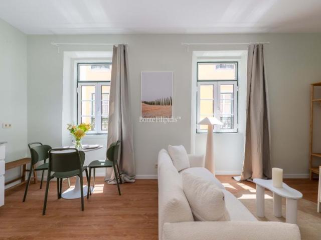 multi family 6 quarto, Lisboa Lisboa DLS95482391