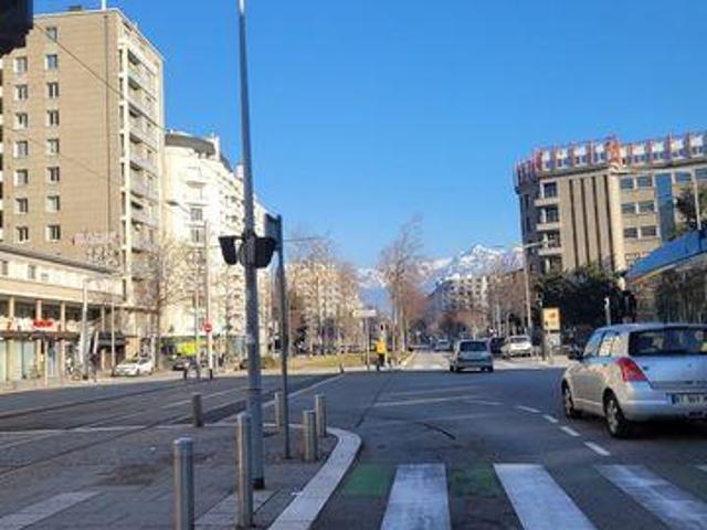Multi Family GRENOBLE Rhône Alpes 38000 DS87011780