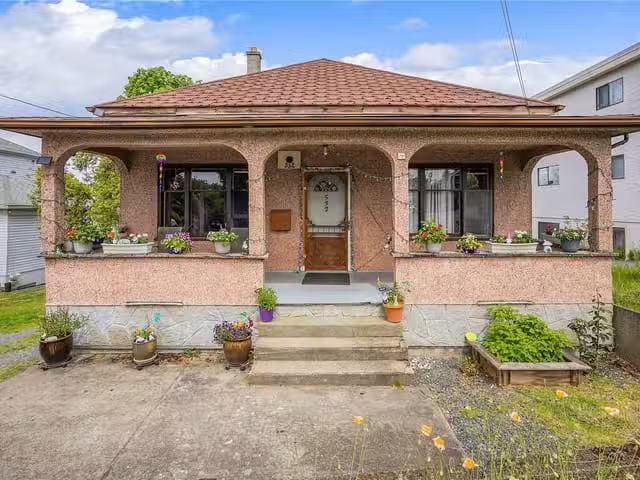 Multi family for sale in Nanaimo, 532 Prideaux St, 1036560
