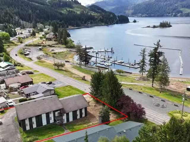 Multi family for sale in Port Alice, 1111 Marine Dr, 1037747