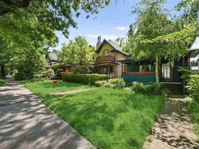 Multi family for sale in Vancouver, Vancouver West, 154 168 W.