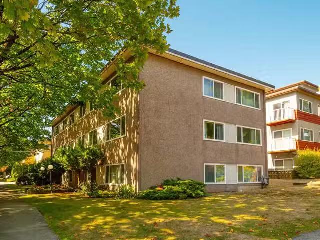 Multi family for sale in Vancouver, Vancouver West, 1225 W 72n.