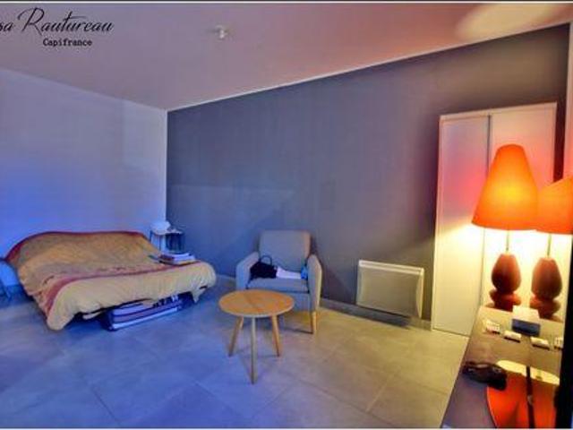 Multi Family MONTAIGU Pays de la Loire 85600 ES90795019