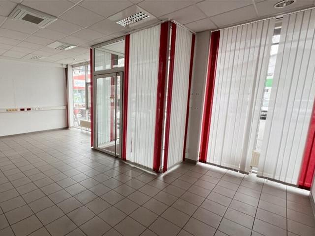 Multifunktionale Geschäftsräume/ Büroflächen in zentraler Lage