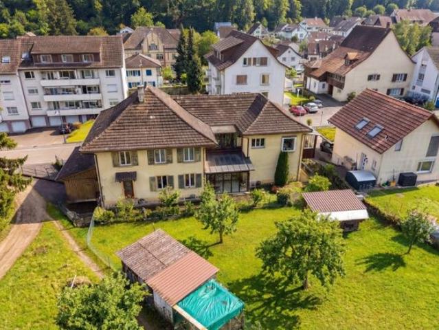 MULTIFUNKTIONSHAUS IM ZENTRUM