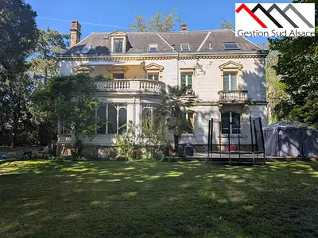 Mulhouse 68200 Location appartement 2 pièces t2 au dernier étage parking