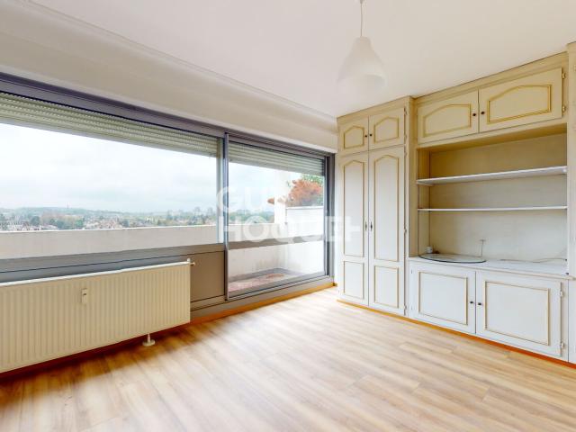 MULHOUSE: appartement T6 145 m² en location