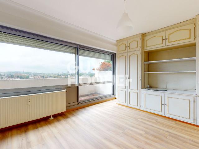 MULHOUSE: appartement T6 145 m² en location