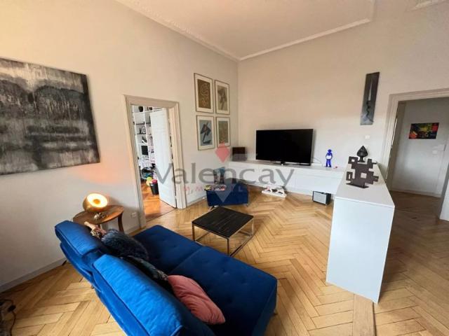 Mulhouse – Hypercentre: superbe appartement avec cachet et volumes généreux