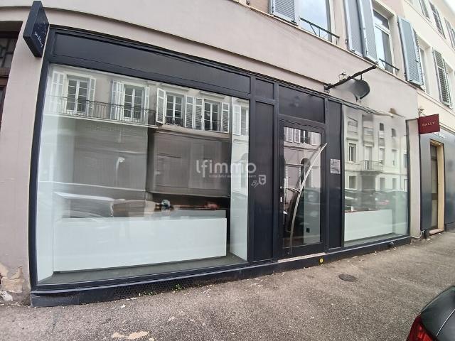 Mulhouse local commercial dans emplacement stratégique