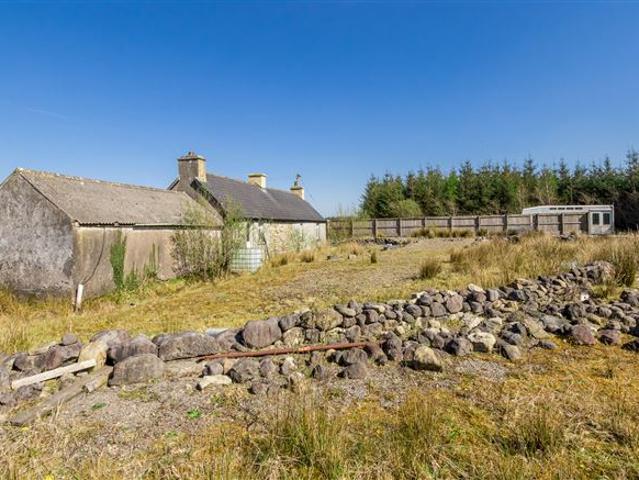 Mullen, Frenchpark, Co. Roscommon Sherry FitzGerald P. Burke 4925 MyHome. Ie Residential