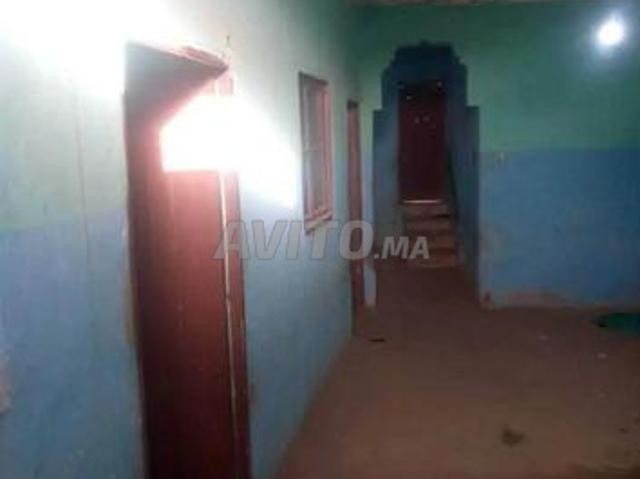 Mur à vendre 800 mètres. Titre enregistré