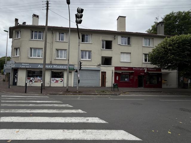 MUR DE COMMERCE + APPARTEMENT TYPE T3
