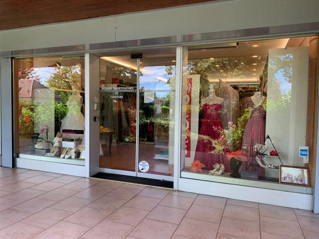 Mur d'un local commercial Divonne Les Bains 75,53 m2