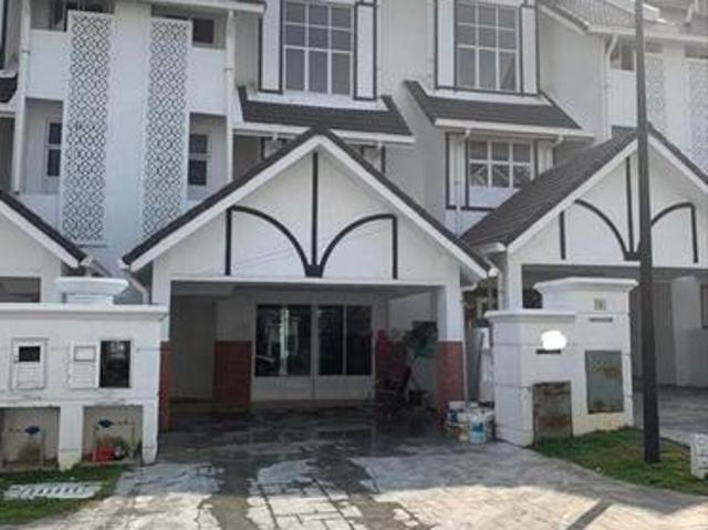 MURAH3 Storey Superlink House Anjung Sari Type Daffodil Setia Alam