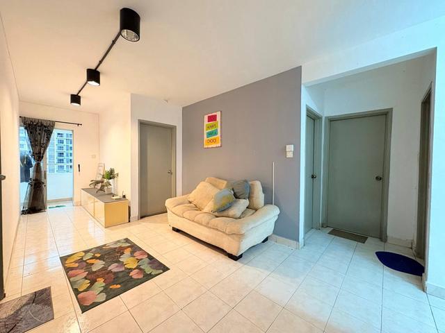 MURAH 4 BILIK Flora Damansara Aprtment Damansara Perdana Petaling Jaya