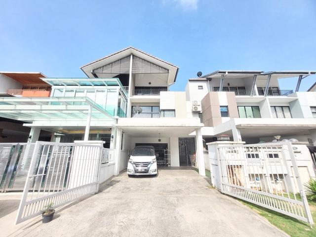 MURAH 25 Storey Terrace U12 Frangipani Cahaya Alam Shah Alam