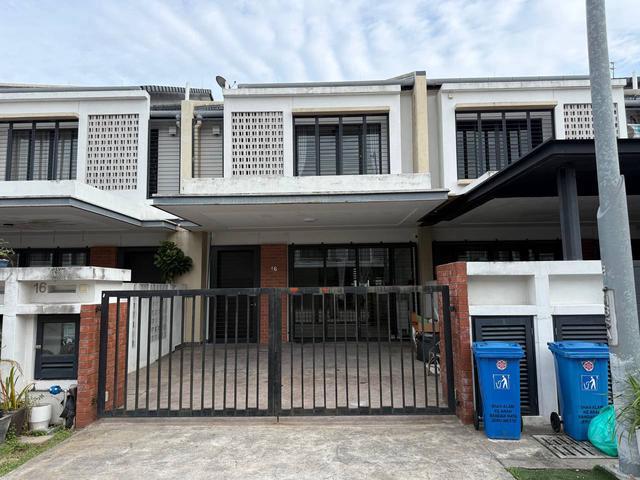MURAH UNTUK DISEWA Teres 2 Tingkat Elmina Green 1