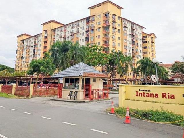 Murah Apartment Intana Ria Bangi Seksyen 7 3R2B 2 Parking