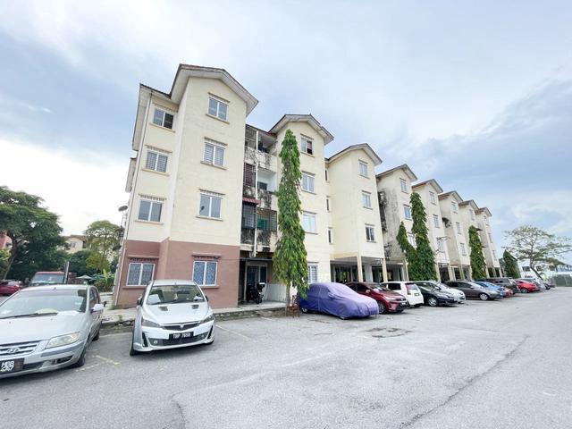 MURAH Apartment Langat Murni Bukit Changgang
