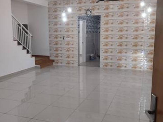 MURAH Ayden Townhouse SEPANG MUST SEE PARTIAL FURNISHED