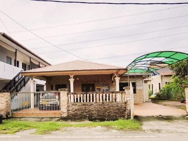 MURAH Bungalow Single Storey Desa Mahkota Bangi