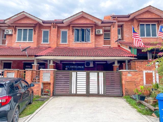 MURAH CANTIK BESAR Double Storey Alam Budiman Seksyen U10