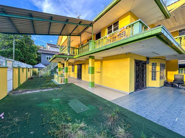 MURAH CORNER LOT 2 Storey Terrace Cecawi Seksyen 6 Kota Damansara
