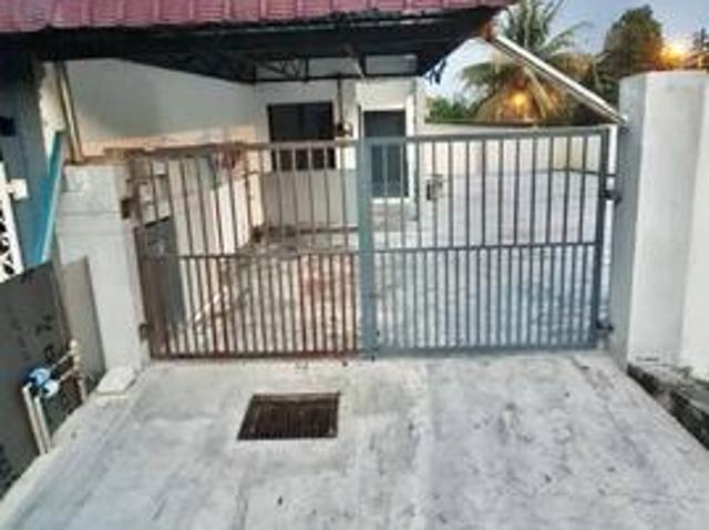 MURAH CORNER LOTTownHouse Desa Coalfields Sungai Buloh Selangor