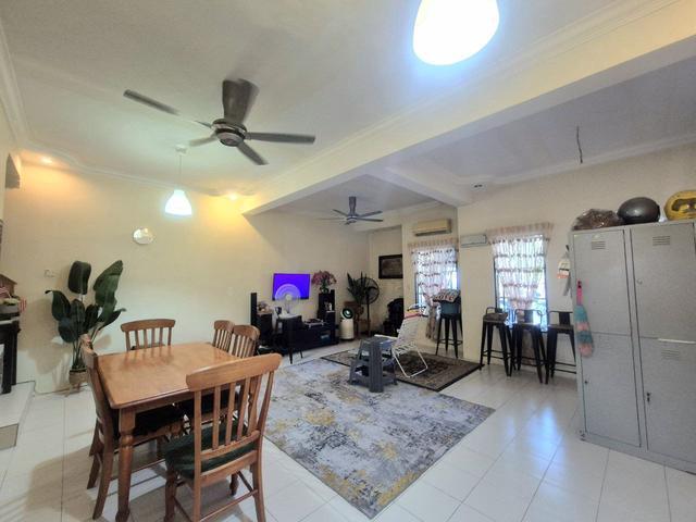 MURAH DAN CANTIK Saujana Utama 3 Sungai Buloh Jalan Bidara