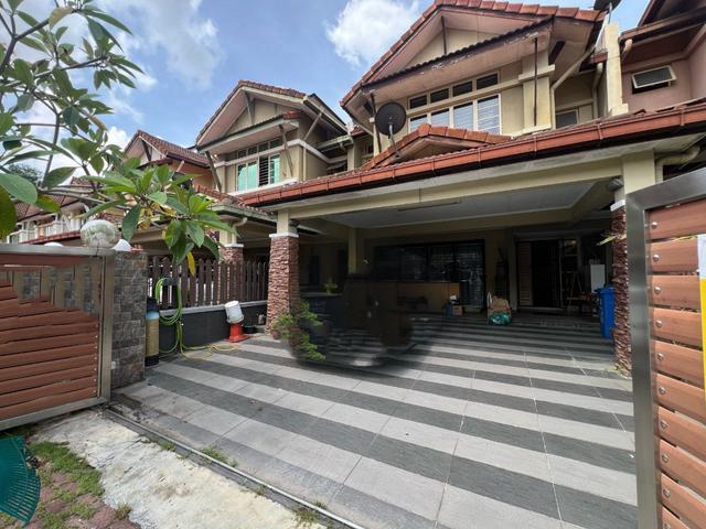 LAND SIZE 24x80 Double Storey Bukit Jelutong Jalan Birai Shah Alam