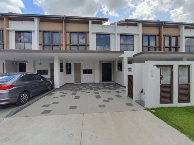 MURAH Double Storey Terrace House Setia Warisan Belladonna Sepang