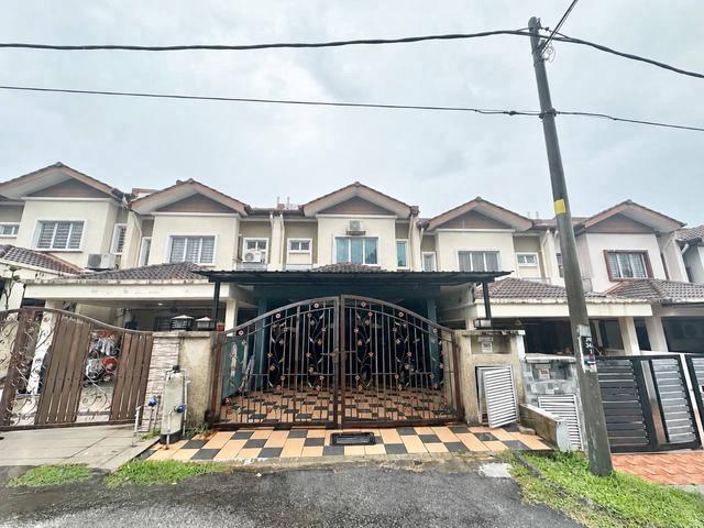 Murah Double Storey Terrace Seksyen 3 Puncak Saujana Kajang