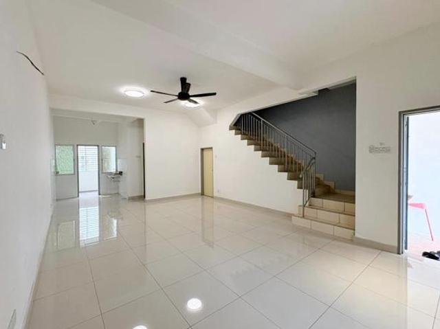 MURAH Double Storey Terrace Taman Desa Mas Bandar Country Homes Rawang