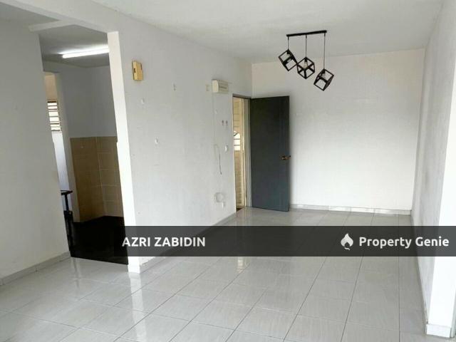 MURAH Facing Open Residensi Laguna Biru 2 Kundang Rawang Mid Floor FOR SALE