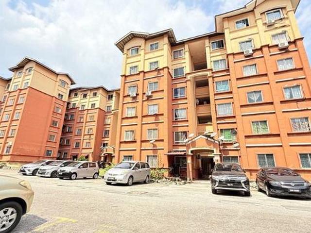 MURAH For sale Apartment Cinta Fasa 3 Puncak Alam