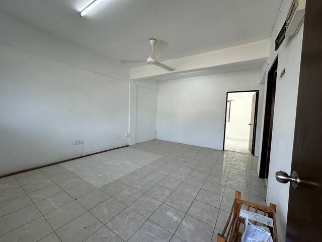 MURAH Flat Desa Mutiara Taman Megah Kajang