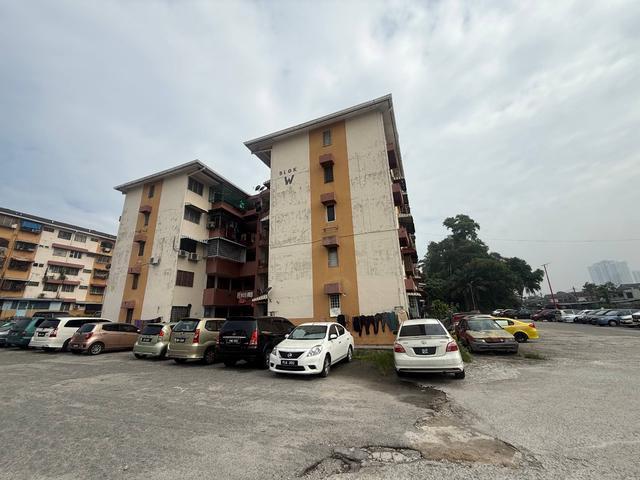 MURAH FLAT Taman Megah Batu 9 Cheras For Sale
