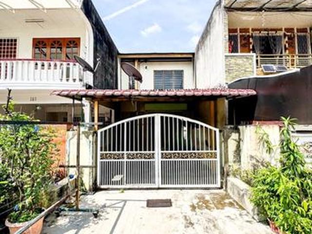 MURAH FULL LOAN Double Storey PJS 44 Petaling Jaya