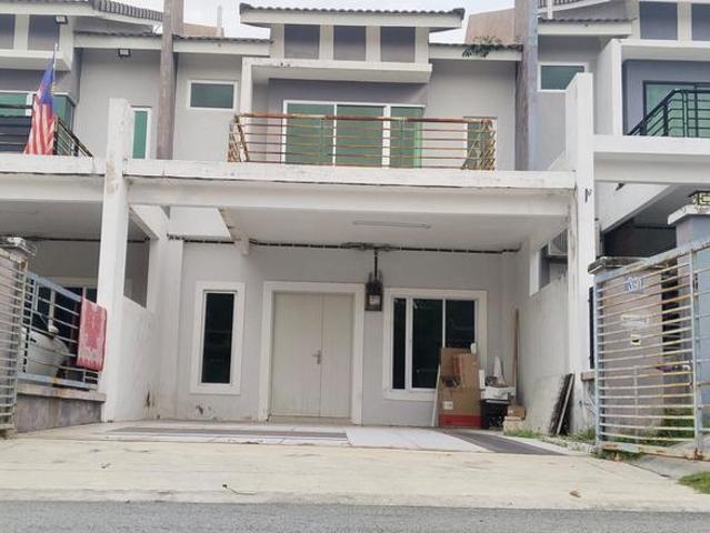 MURAH HARGA TURUN Double Storey Terrace Nusari Aman1B Sri Sendayan