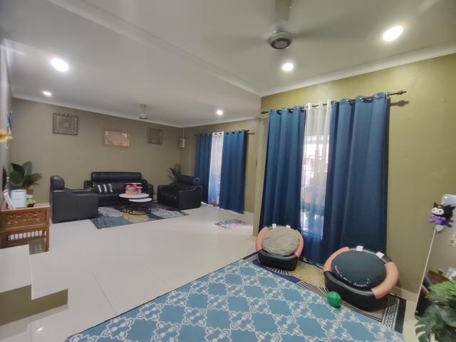 MURAH MURAH Landed Alam Budiman 4 Bilik 3 Toilet FREE LED TV FOR SALE