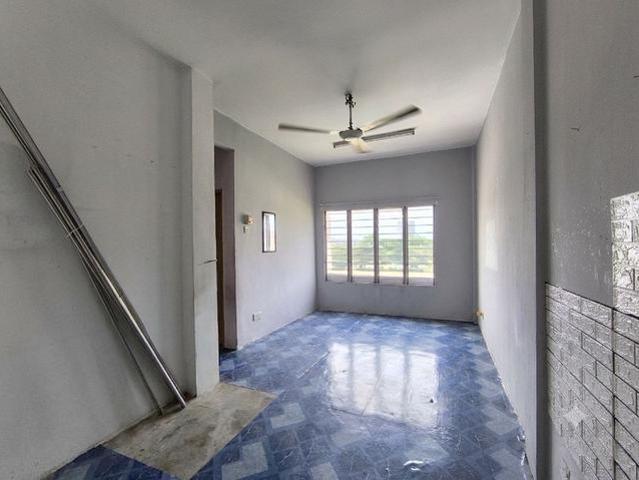 MURAH Pangsapuri Melor Puchong Prima Puchong