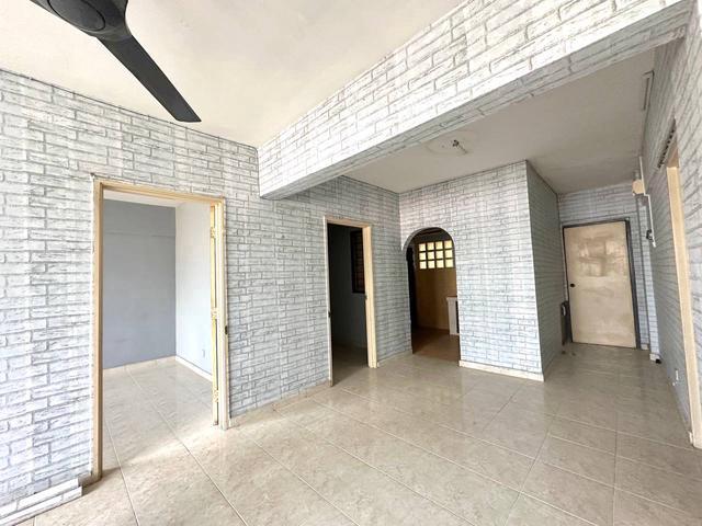 MURAH Pangsapuri Taman Aman Putra Jinjang KL MOVED IN CONDITION