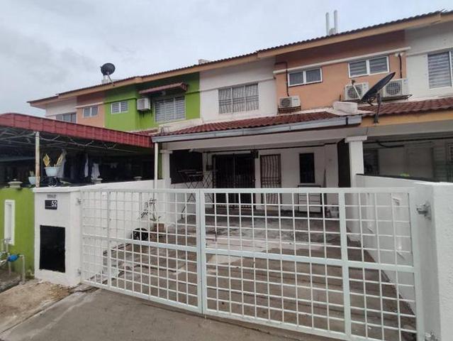 MURAH RENOVATED Double Storey Terrace House SP 8 Bandar Saujana Putra