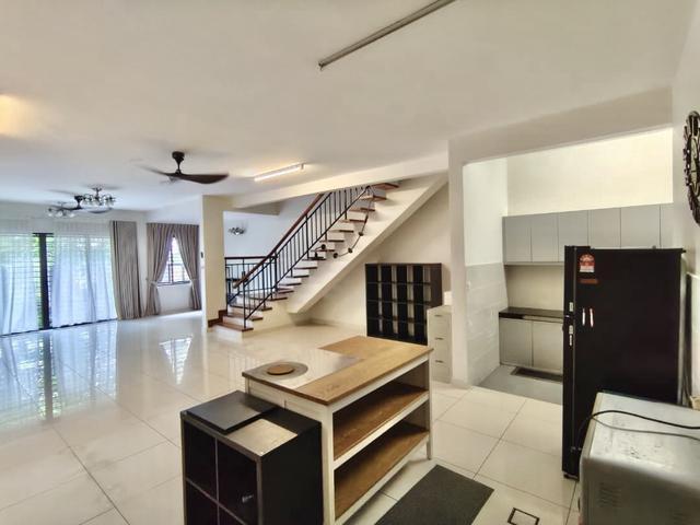 MURAH Renovated House Denai Alam 4 Rooms with Kitchen Cabinet Elmina