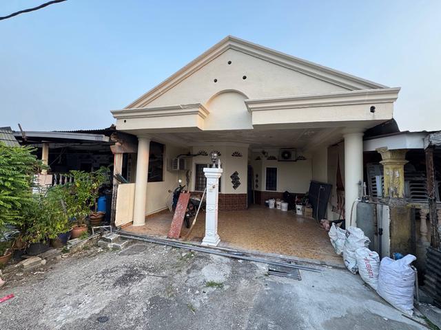 MURAH RUMAH DAH RENOTeres Setingkat Johan Setia Klang