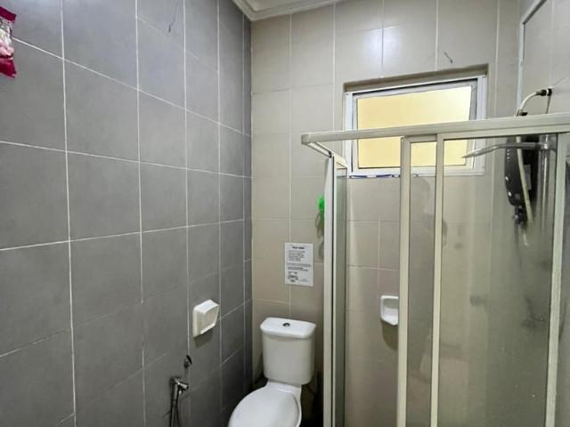 Murah setia alam single aircond room for rentnear to setia city mall, top glove, nkve