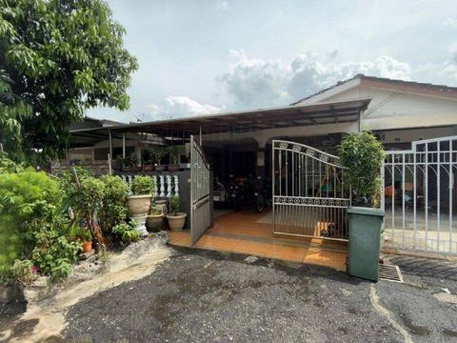 MURAH Single Storey Terrace Taman Kinrara 2 Puchong
