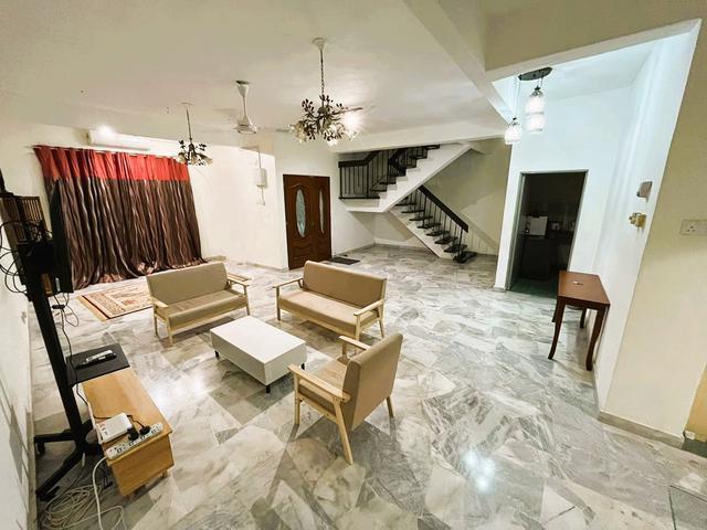 MURAH Syeksen 18 SHAH ALAM MUST SEE FULLY FURNISHED JULY movein