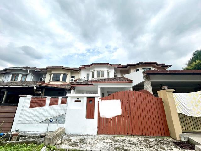 MURAHSAIZ BESAR 22x75 2 Storey Jalan Paladium Seksyen 7 Shah Alam